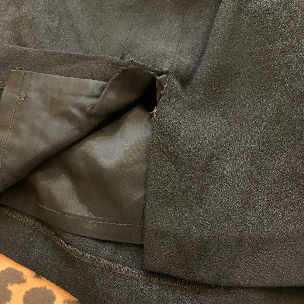 Vintage Express high waisted black skirt - Picture 4 of 8